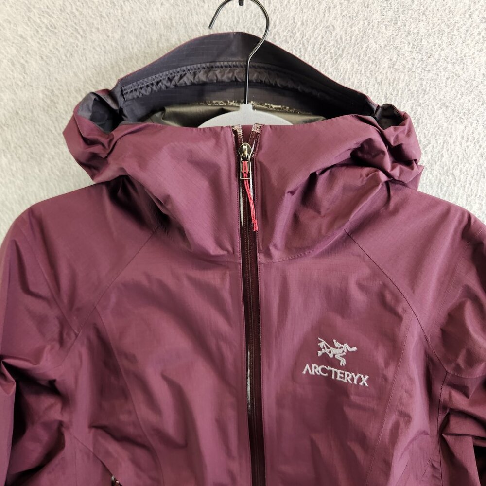 Arcteryx Jacket Womens M Burgundy Bets SL Waterproof Windproof Climbing Hike - Picture 2 of 16